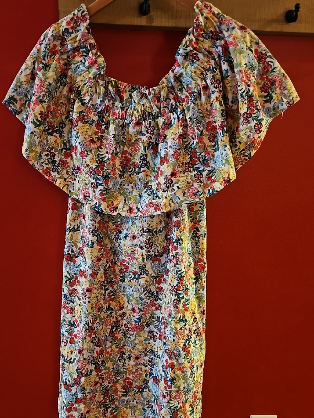H&M Floral Off-Shoulder Midi Dress in White with Multicolor Print